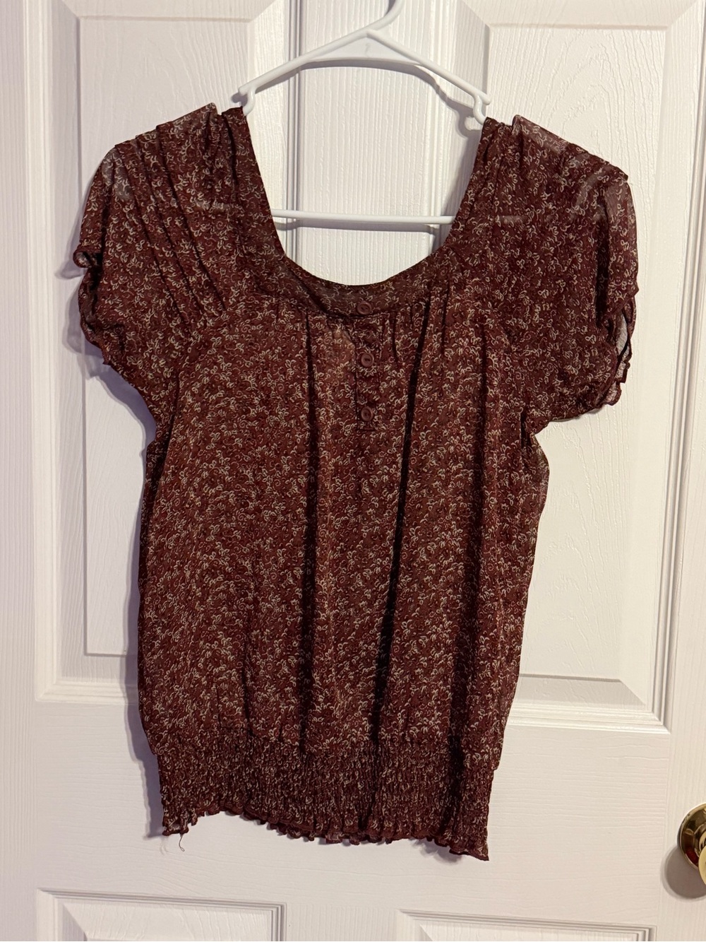 Mossimo Supply Co. Burgundy Floral Short-Sleeve Blouse